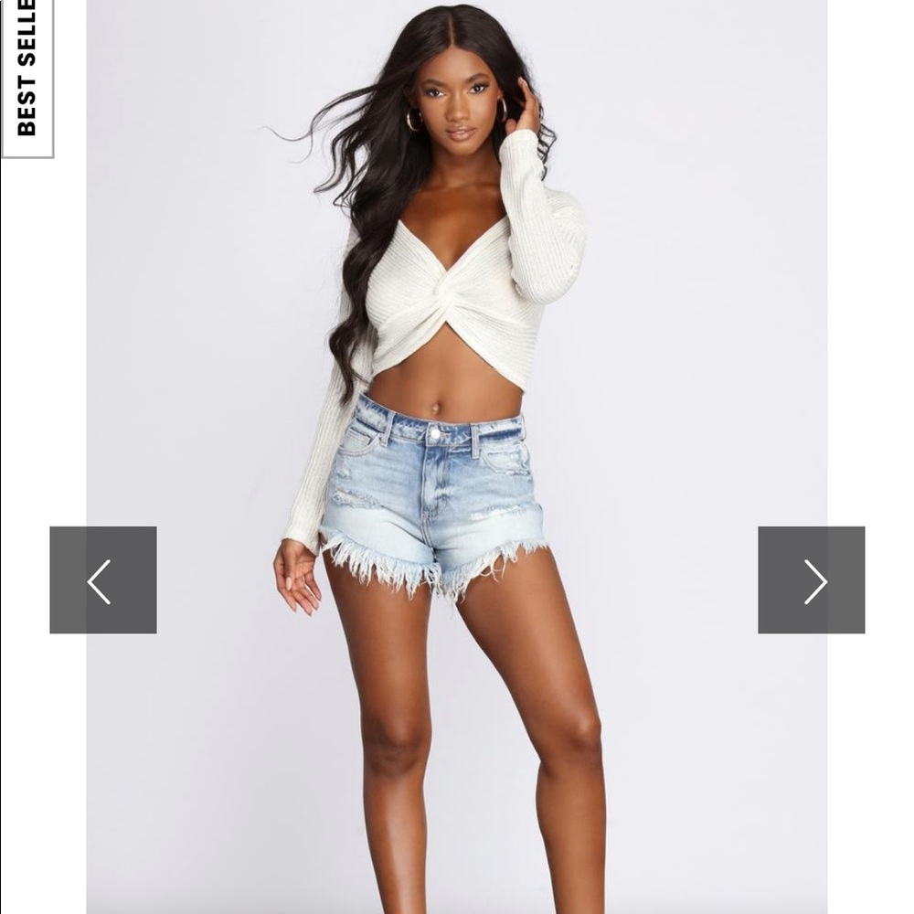 DISTRESSED DENIM SHORTS